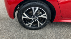 Toyota Yaris 1.5 Hybrid Design 5dr CVT Hybrid Hatchback